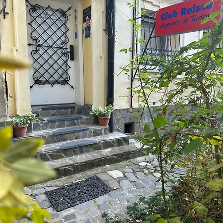 Old Town Charm Loft Apartment Brasov