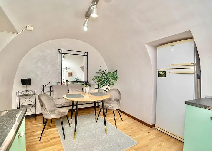 Old Town Charm Loft Braszów